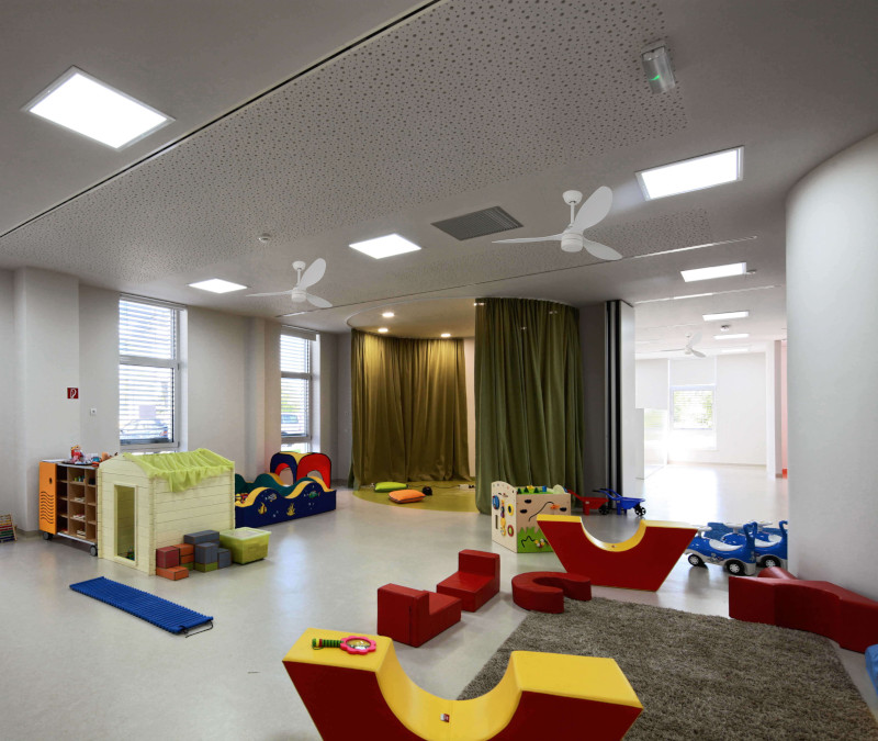 bapa-brasseurs-air-pas-cher-creche-ecole-01 brasseurs d'air normés et pas cher pour crèches d'enfant et écoles